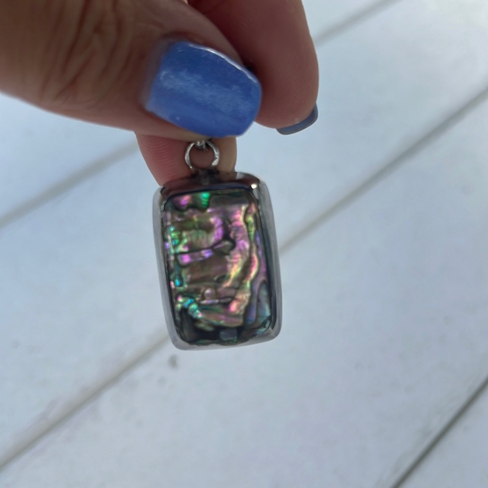 Abalone pendent from Mexico. Great condition